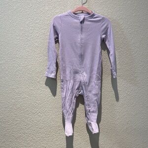 Old Navy Lavender Ribbed Footed One-Piece Size 6-9M